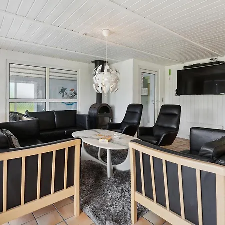 Dom wakacyjny Cozy In With Sauna *