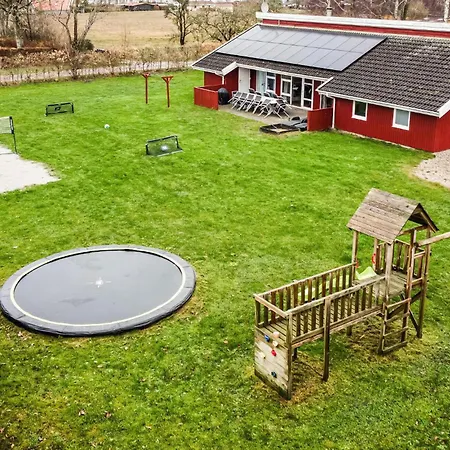 Dom wakacyjny Cozy In With Sauna *